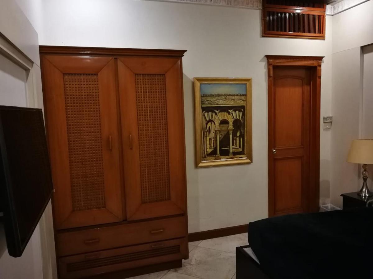 Regency Inn Hotel Lahore Exterior foto