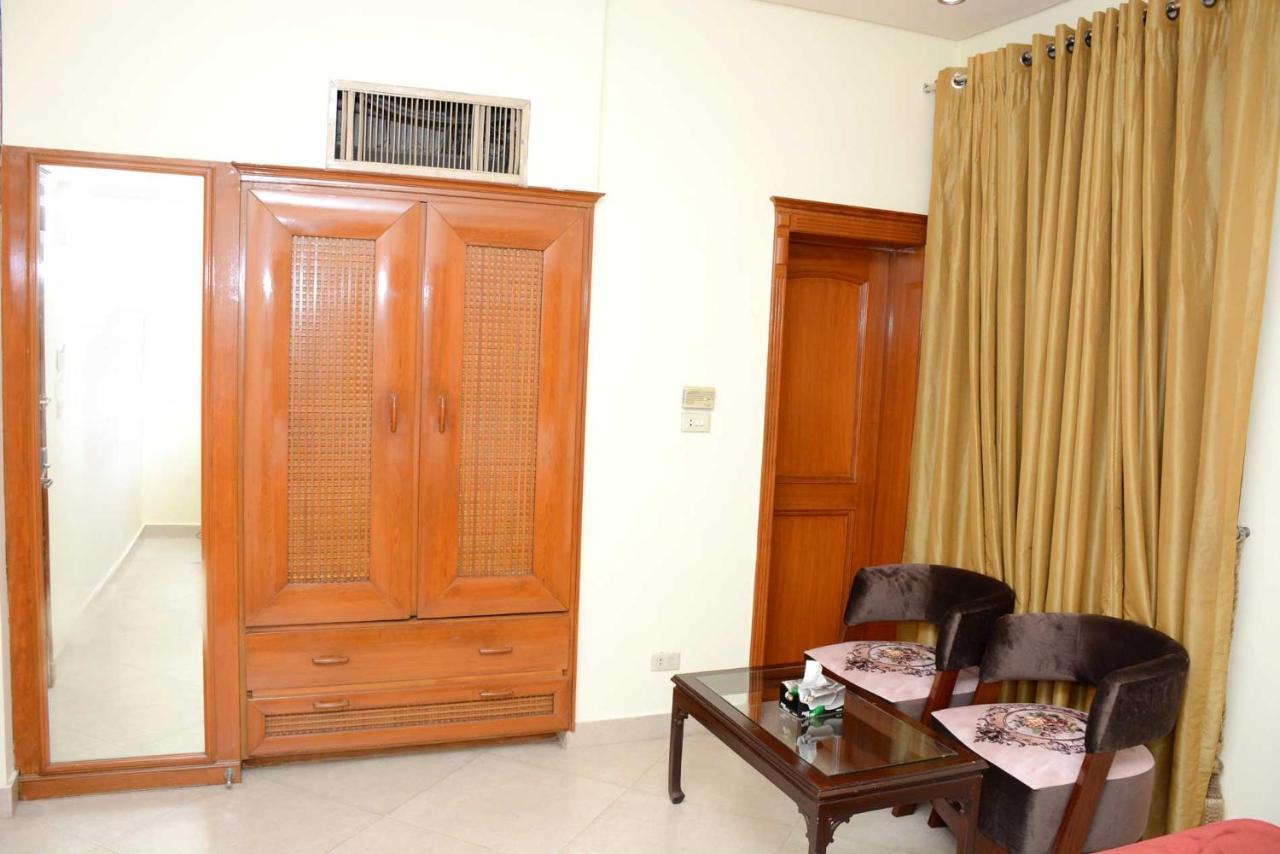Regency Inn Hotel Lahore Exterior foto